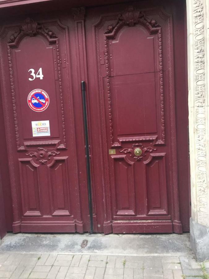 Appart Republique Parking Prive Gratuit Lille Bagian luar foto